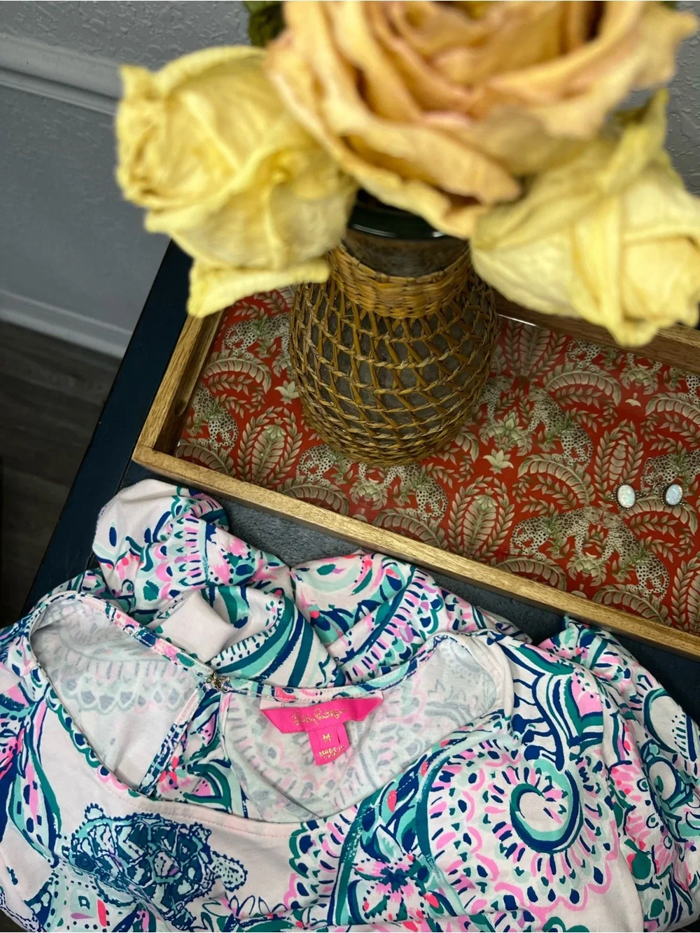 Lilly Pulitzer White Romper with Pink & Teal Paisley 2019 Medium - Picture 12 of 14